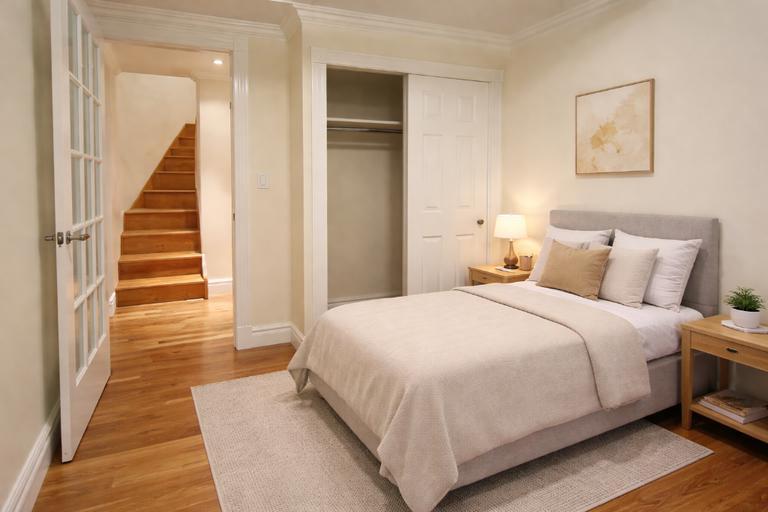 Building Photo - 52 Barrow St