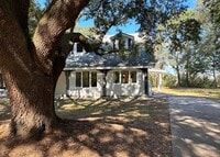 Building Photo - Available 7/10. Gorgeous Custom-Built 3 BR/3.5 BA Home on HUGE Corner Lot in Old Mt Pleasant!