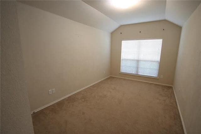 Building Photo - 9605 Zaharias Dr