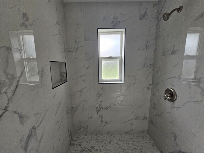 Building Photo - 414 Sandpiper Ridge Dr