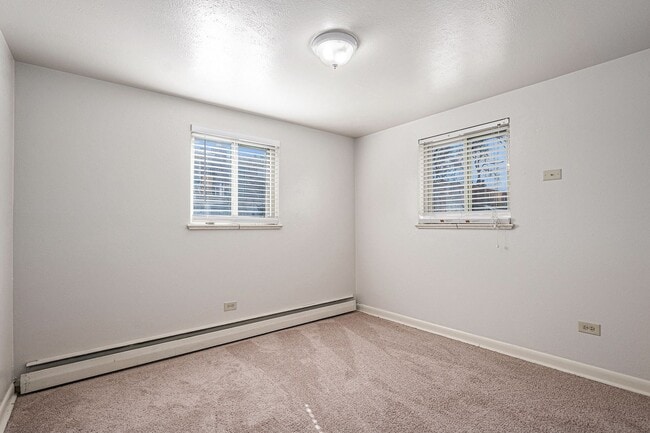 Building Photo - 4515 Flower St