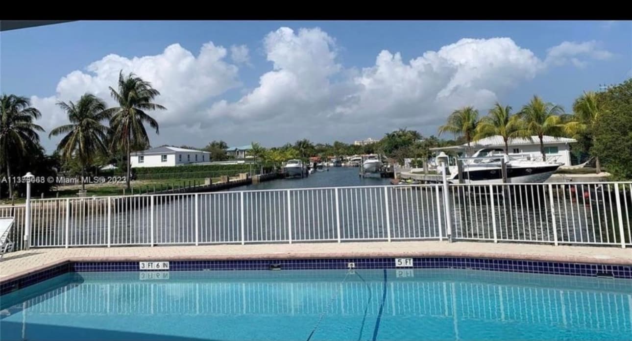 Building Photo - 2225 NE 123rd St