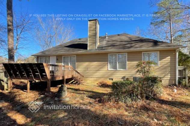 Building Photo - 1711 Jefferson Ln