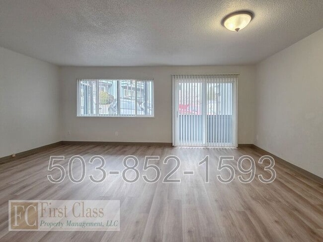 Building Photo - 12345 SW Hall Blvd