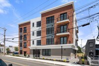Building Photo - 523 2nd St