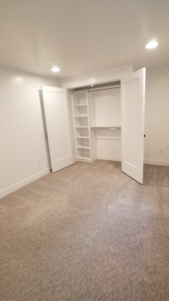 Building Photo - 32 W Sicula Rd.