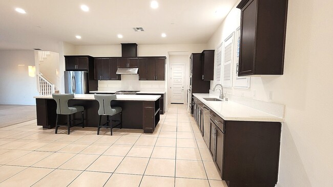 Building Photo - 2689 Tranquility St