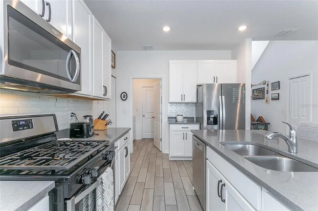 Building Photo - 5759 Bungalow Grove Ct