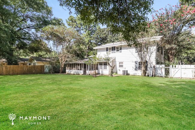 Building Photo - 5162 Sunnyvale Dr