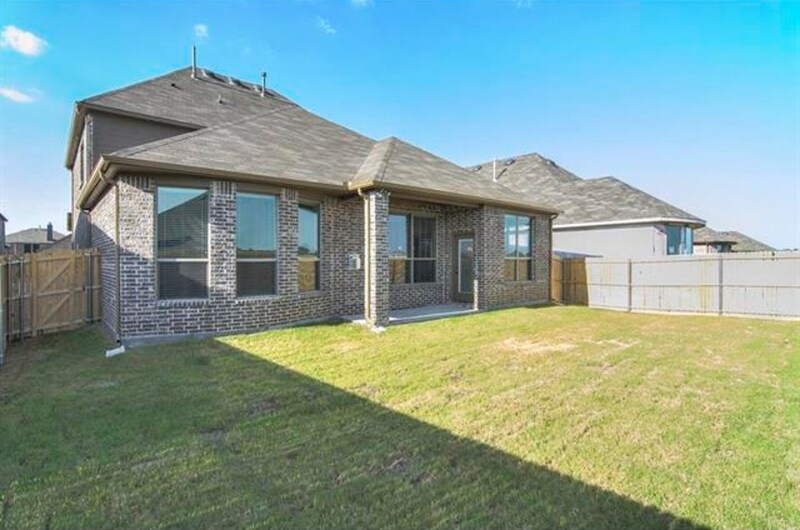 Building Photo - 944 Lake Meadow Ln