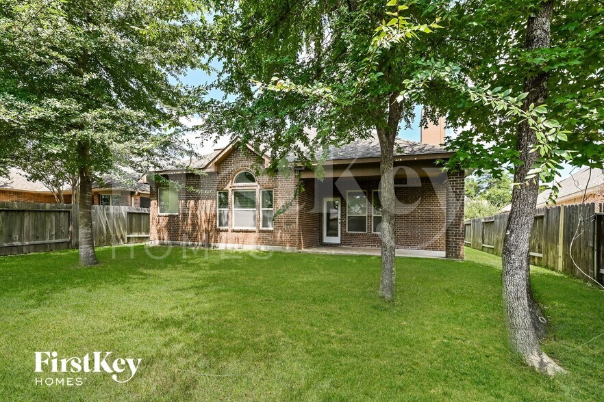 Building Photo - 149 Jaxxon Pointe Dr