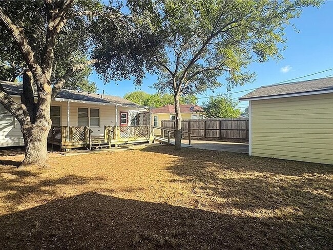 Building Photo - 4334 Randall Dr