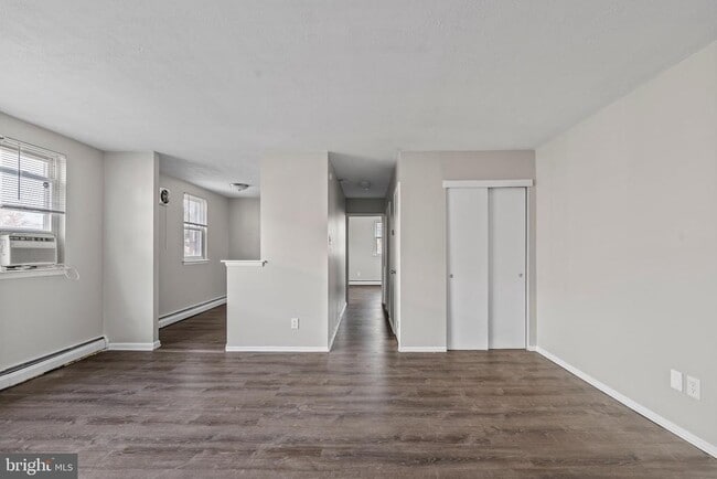 Building Photo - 1714 Rhawn St