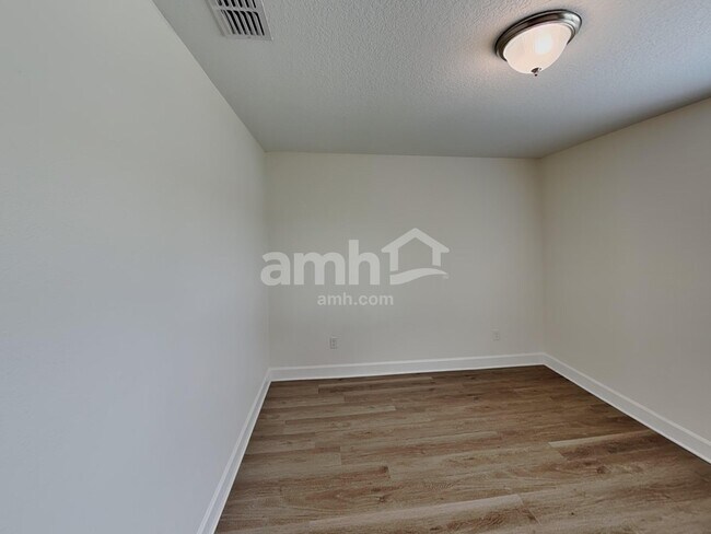 Building Photo - 2900 Calebs Cove Way