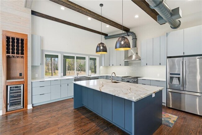 Building Photo - 5406 Old Jesup Rd