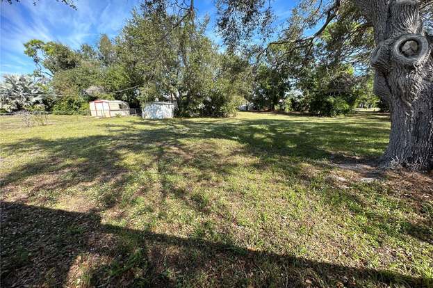 Building Photo - 1835 Neptune Dr
