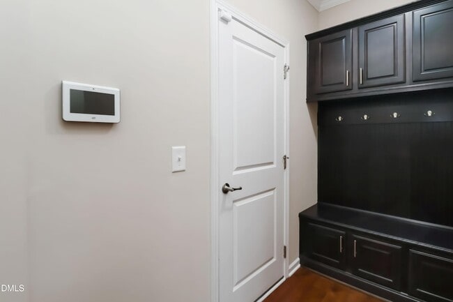 Building Photo - 1813 Baldhead Island Dr