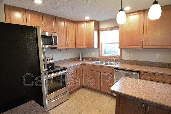 Building Photo - 2473 Renwood Pl