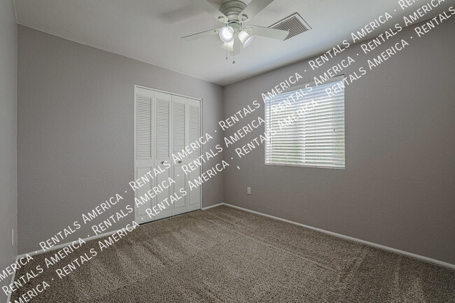 Building Photo - 6312 S College Ave