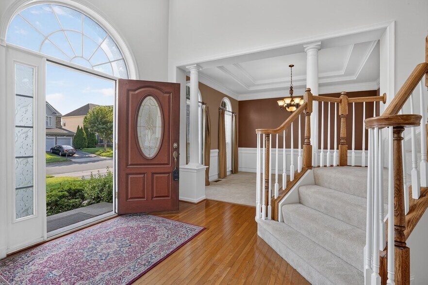 Building Photo - 44331 Apache Cir