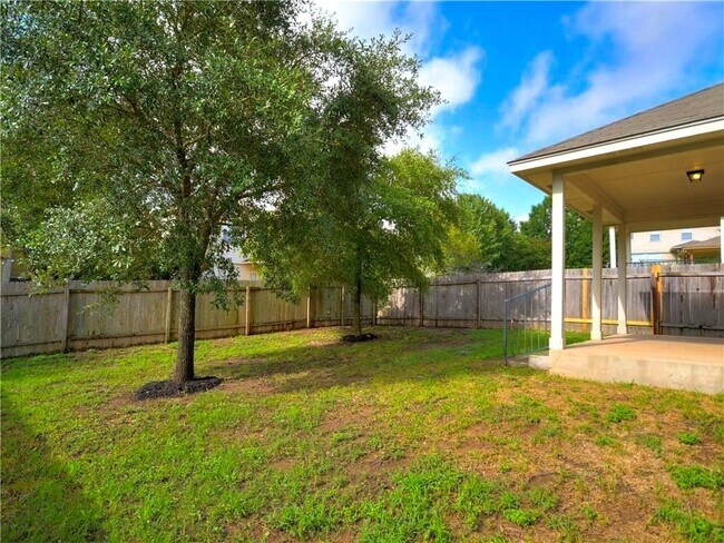 Building Photo - 11113 Crazy Well Dr