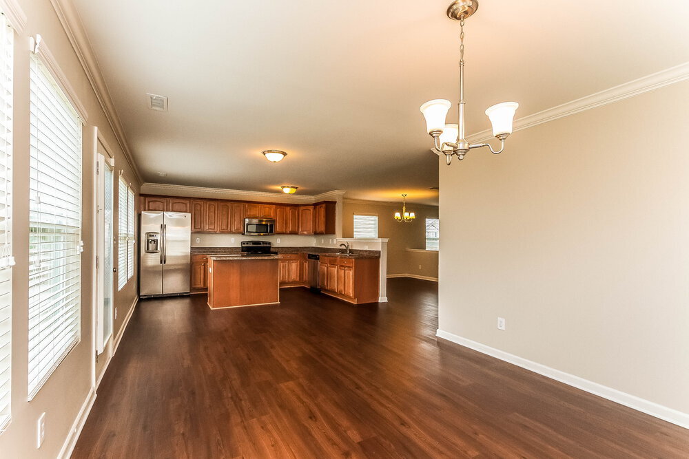 Building Photo - 1120 Black Diamond Dr