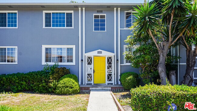 Building Photo - 4030 Abourne Rd