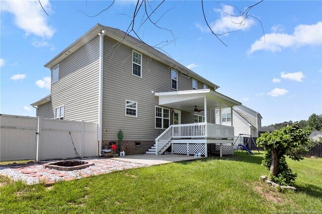 Building Photo - 1621 Ellie Ave