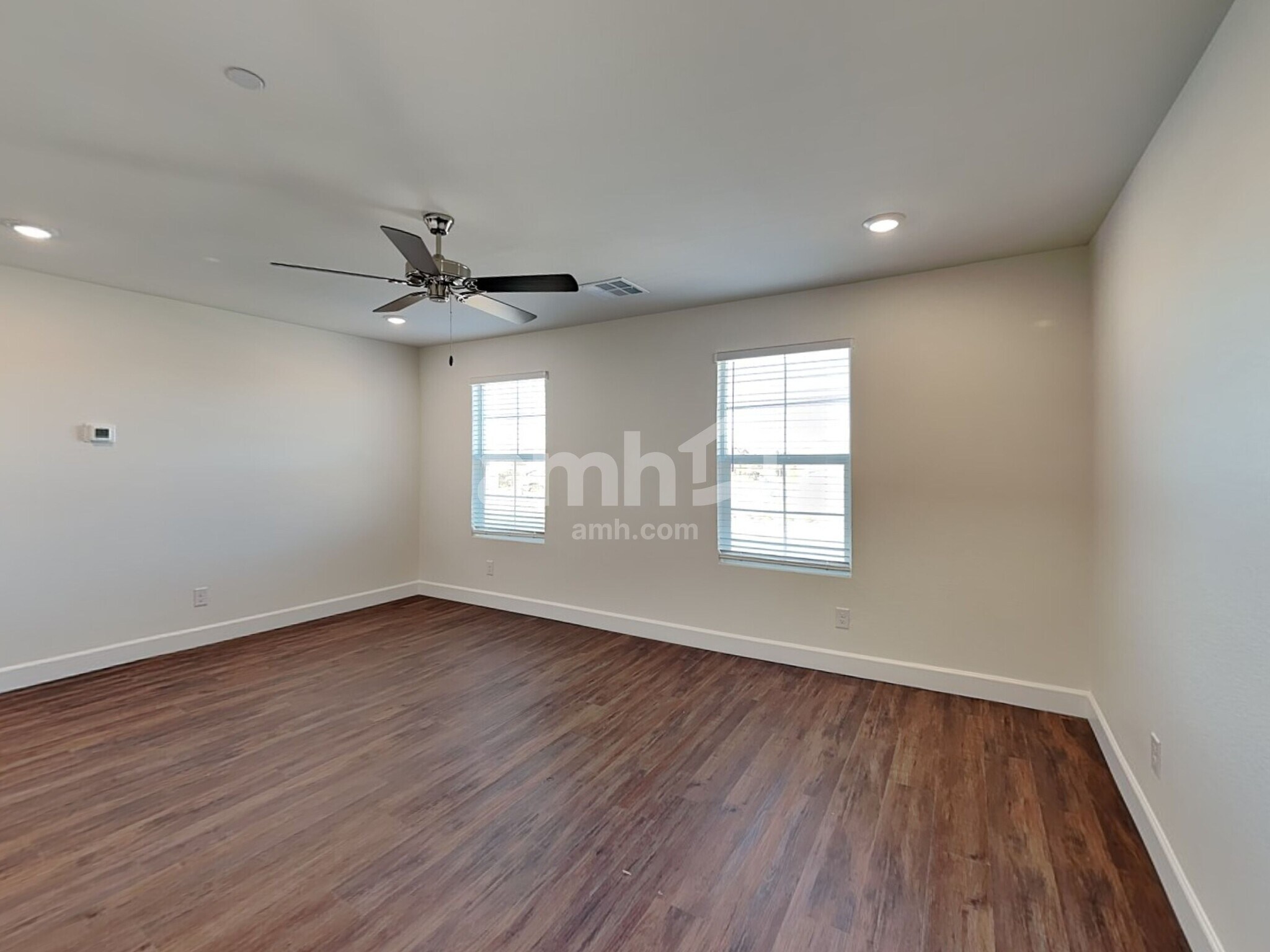 Building Photo - 260 Yasmin Daylily Pl