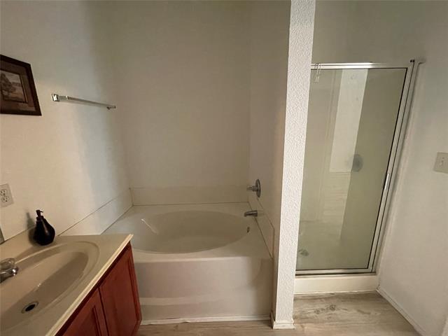 Building Photo - 3501 Cattlebaron Dr