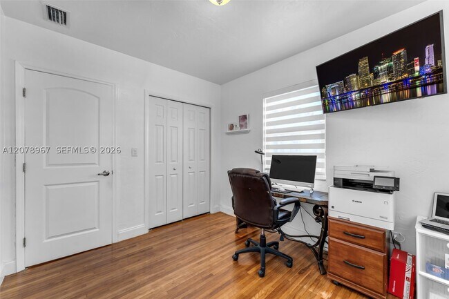 Building Photo - 3110 SW 82nd Ave