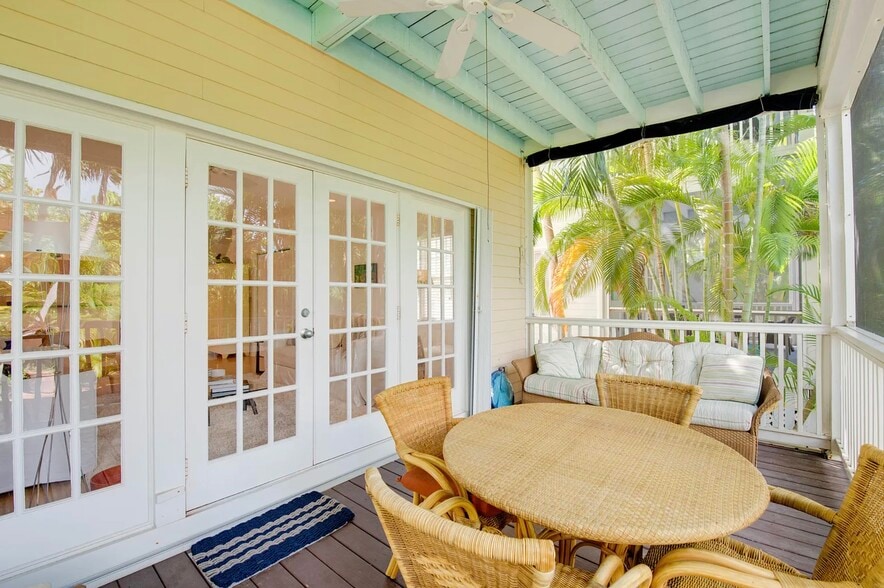 Building Photo - 197 Golf Club Dr