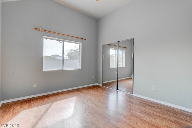 Building Photo - 4880 Dorrell Ln