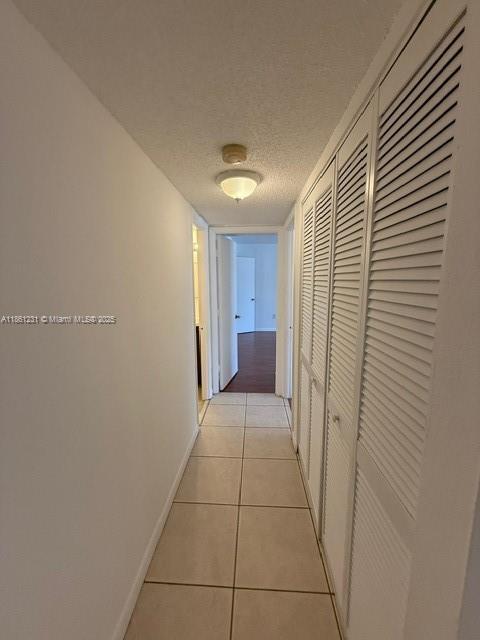 Building Photo - 9350 Fontainebleau Blvd