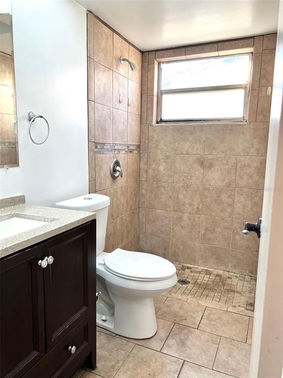 Building Photo - 8931 Ledgestone Ln