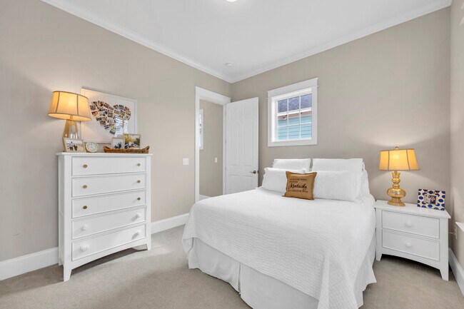 Building Photo - 7809 Monarch Dr