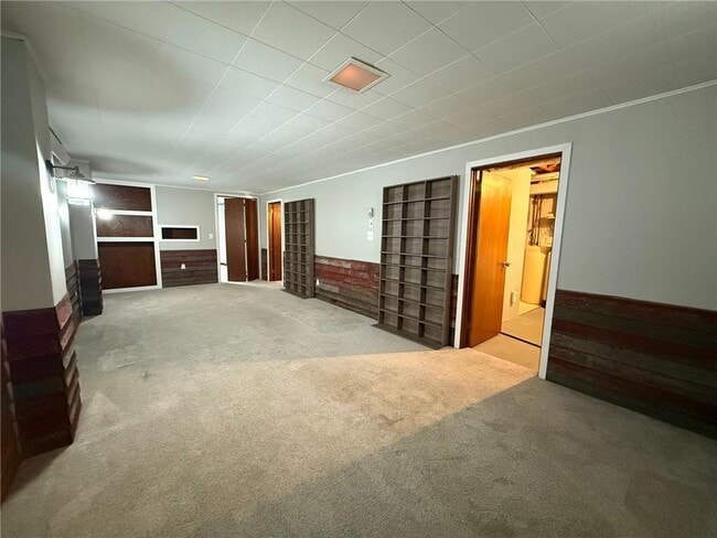 Building Photo - 225 Sunrise Blvd