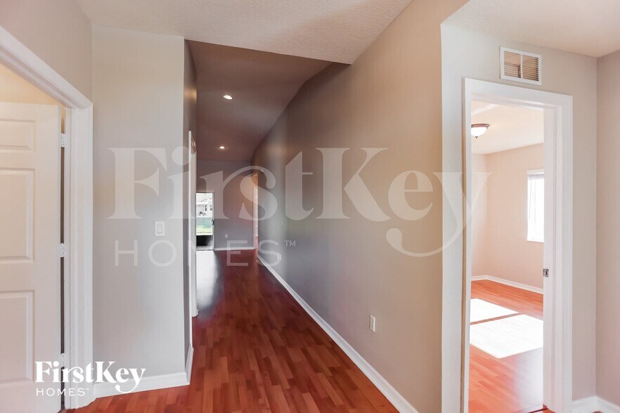 Building Photo - 8962 SW 209th Terrace