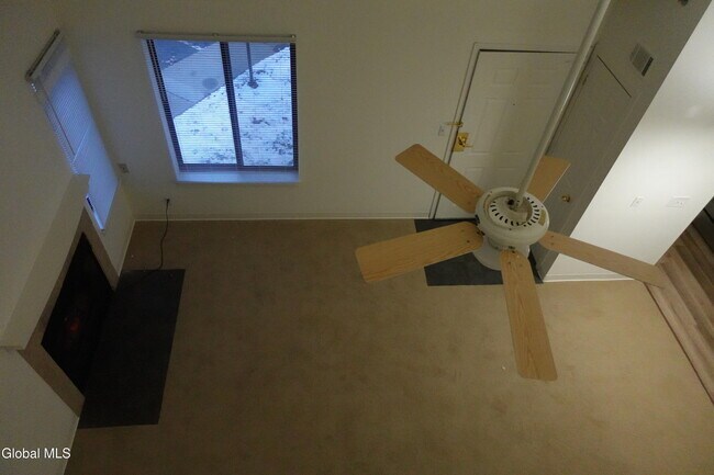 Building Photo - 10 Residence Inn Dr