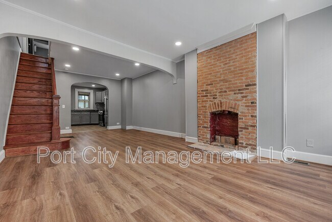 Building Photo - 1465 Stevenson St