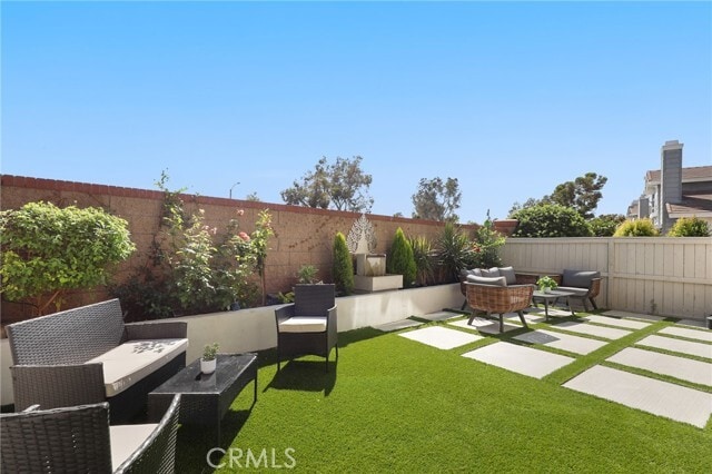 Building Photo - 2332 Aspen St