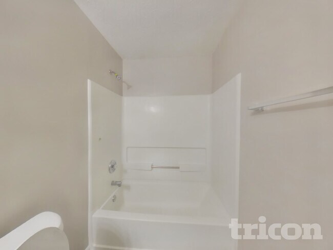 Building Photo - 6591 Anson Ct