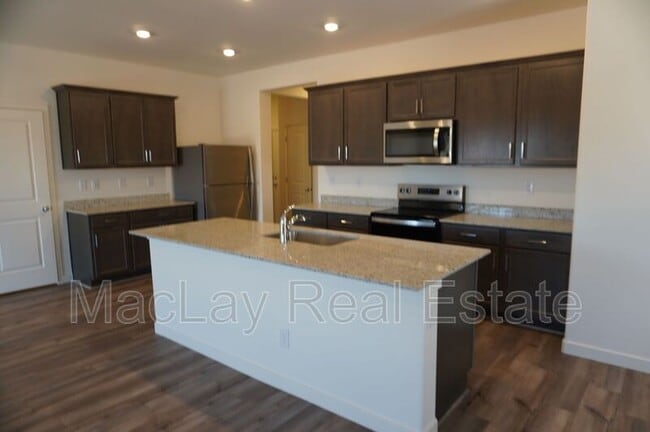 Building Photo - 659 N Crowned Dove Trail