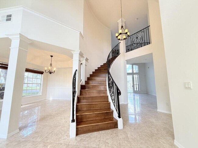 Building Photo - 8055 Glitter Ct