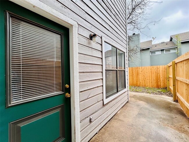 Building Photo - 8900 Schick Rd