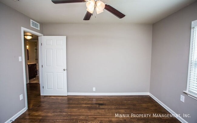 Building Photo - 4416 43rd St