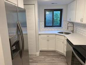 Building Photo - 3457 Evergreen Rd