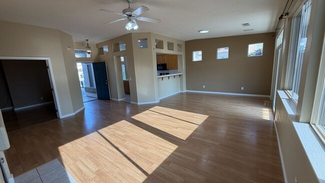 Building Photo - Single-Story Home for Lease – Manteca