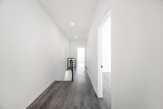 Building Photo - 2844 N 24th St