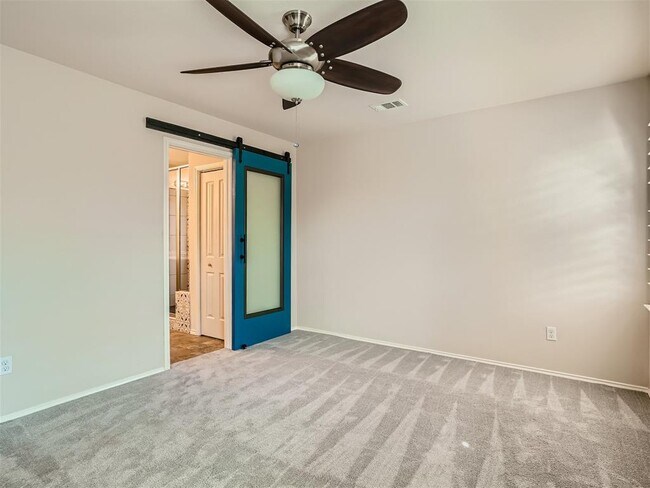 Building Photo - 819 Palo Duro Dr